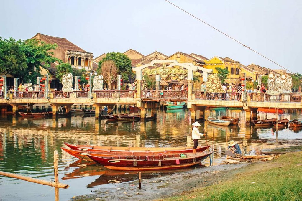 10 Tempat Wisata Vietnam Terbaik