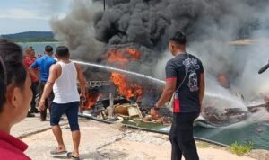 Terbakarnya Speedboat Cagub Maluku