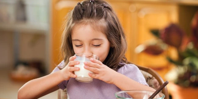 Susu Terbaik Balita, Pilihan Nutrisi untuk Tumbuh Optimal